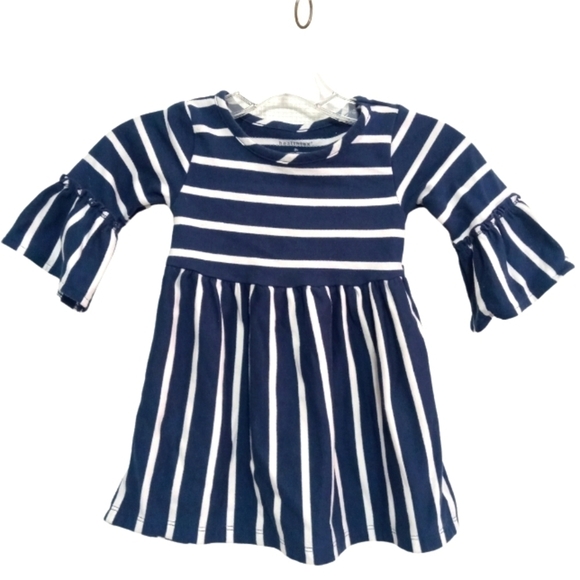 ✨Bogo FREE✨ Healthtex Dress Bell Sleeve 2T - Picture 1 of 6